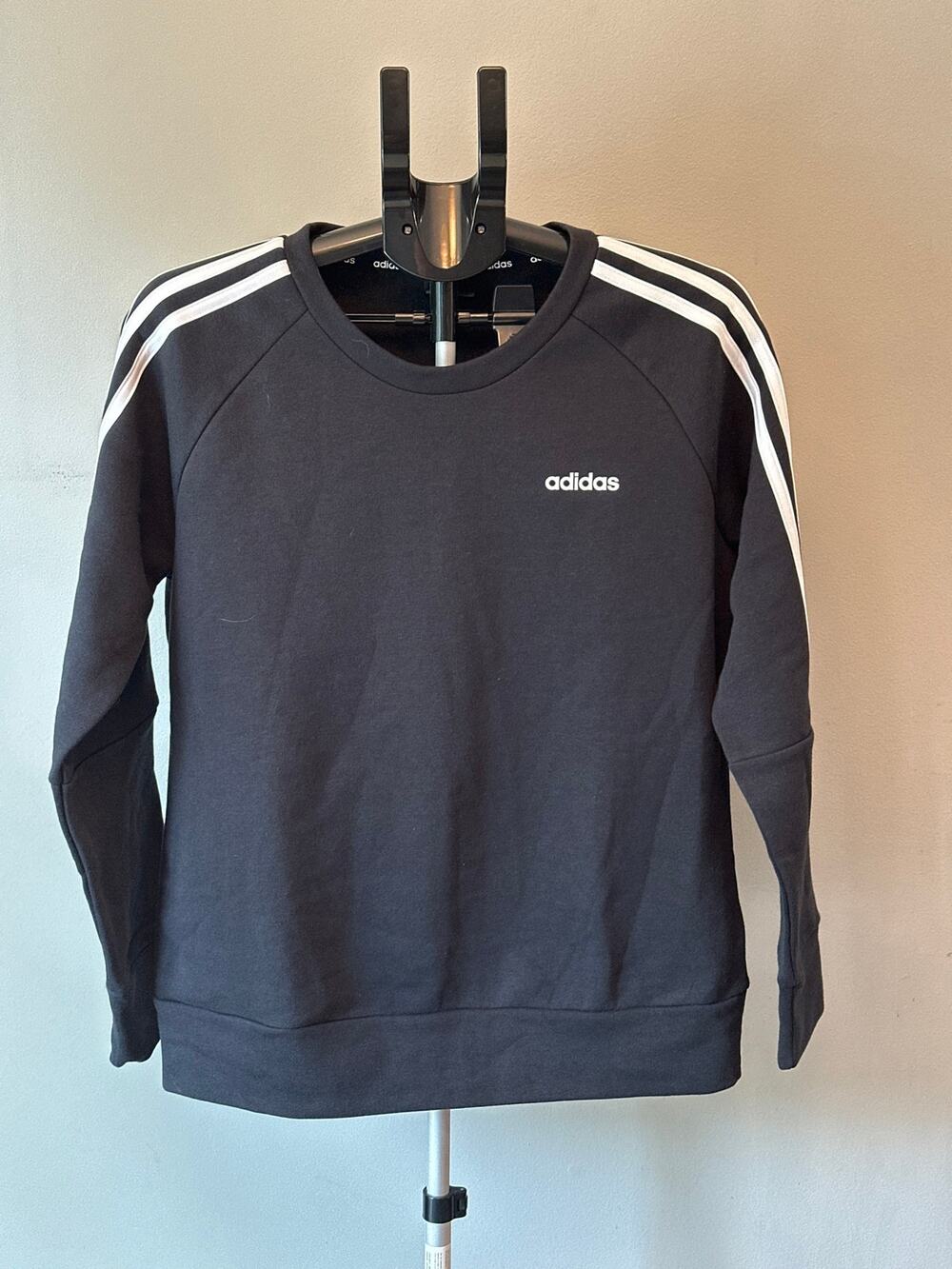 Adidas Three Stripe Fleece Crewneck Women Medium Black Gorpcore Cabincore‎
